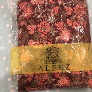 Unstitched 3 piece shalwar kameez suit